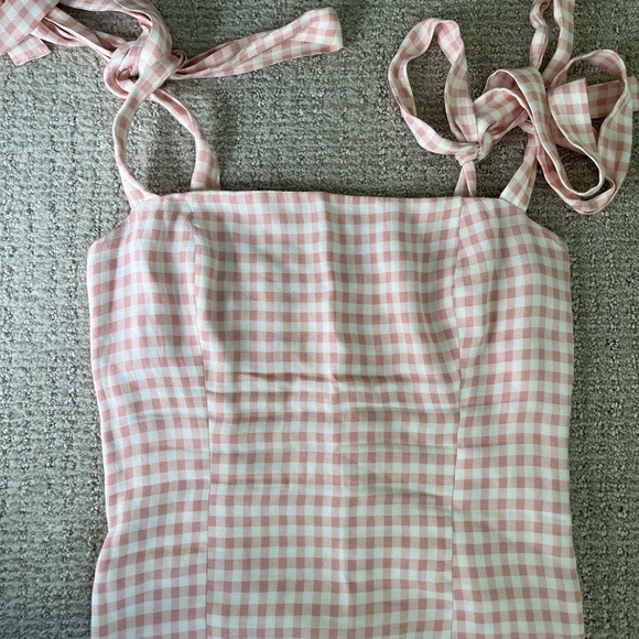 Reformation "Ellora" tie shoulder Top - Picture 4 of 7